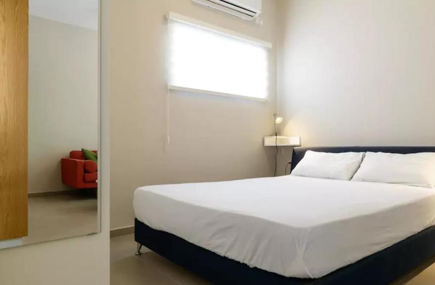 Sea Suites Tel Aviv Buitenkant foto