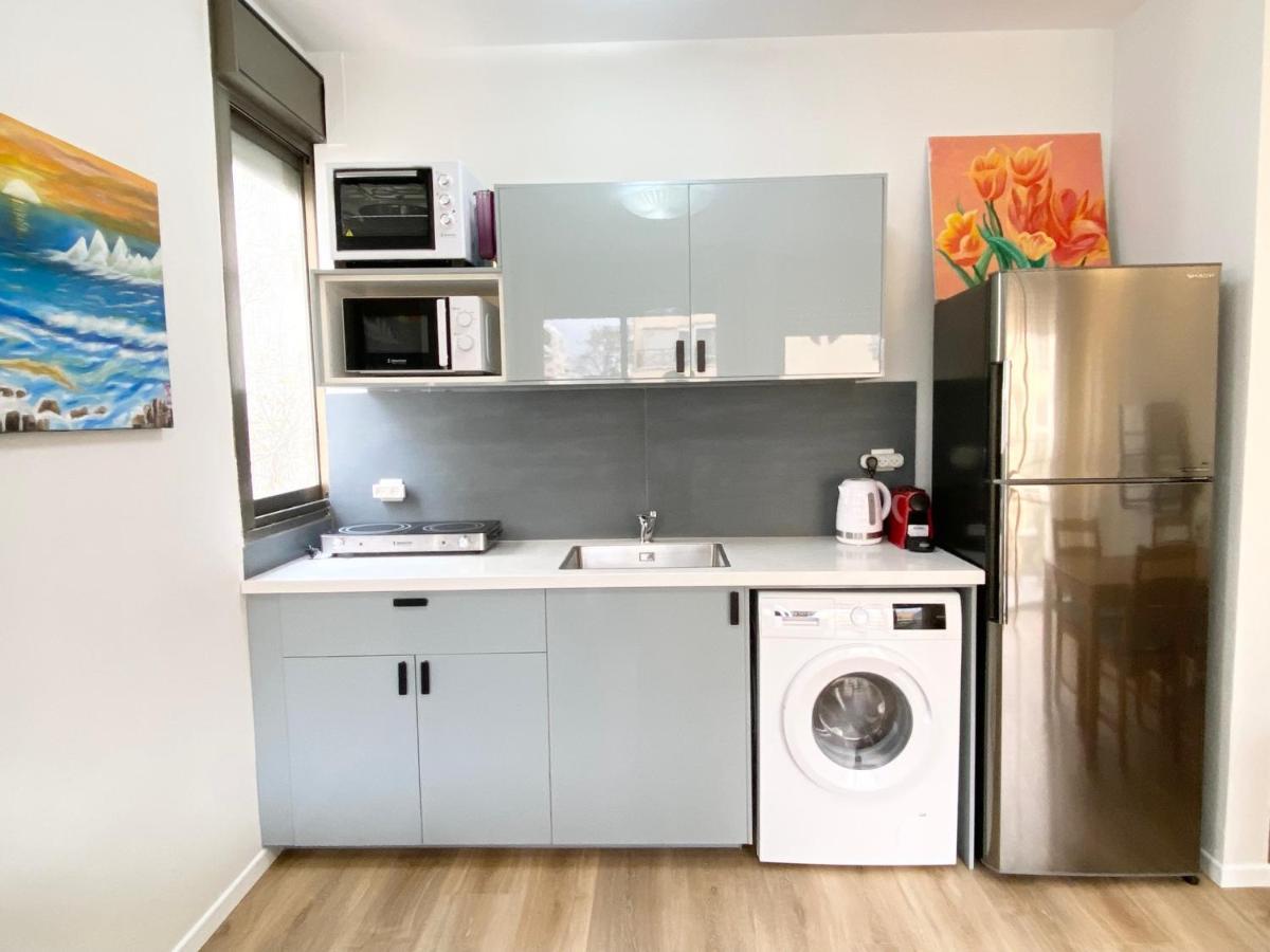Sea Suites Tel Aviv Buitenkant foto