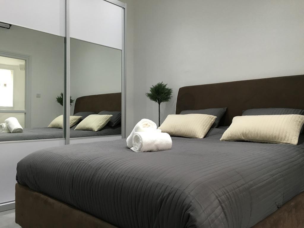 Sea Suites Tel Aviv Buitenkant foto